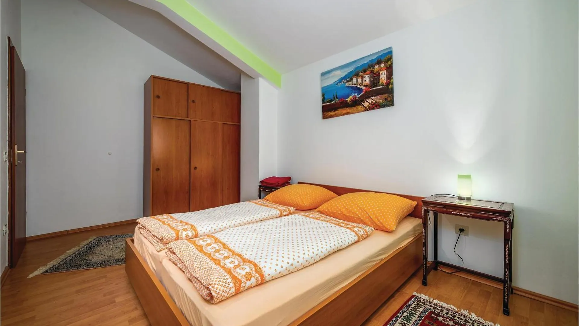 2 Bedroom Amazing Apartment In Sv,Lovrec Jakici